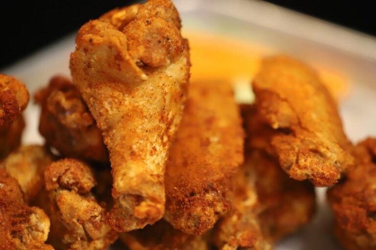 Wings in Southington, CT | Salty's Tavern